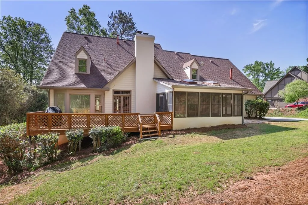 7700 Dunvegan Close, Atlanta, Georgia 30350, 4 Bedrooms Bedrooms, ,3 BathroomsBathrooms,Residential,Sold,7700 Dunvegan Close,7558651