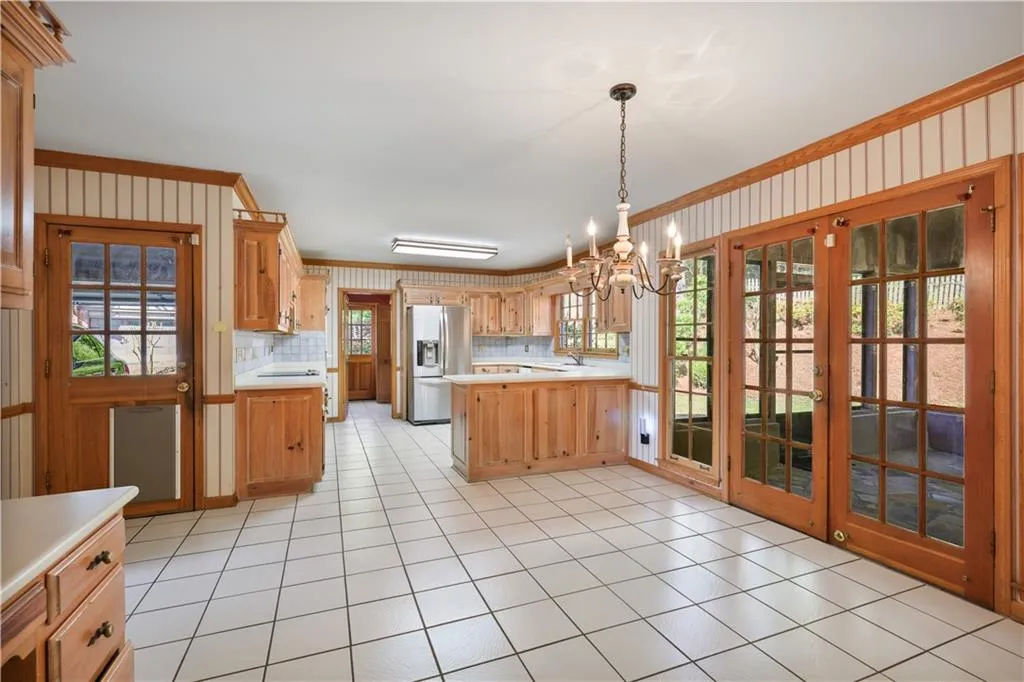 7700 Dunvegan Close, Atlanta, Georgia 30350, 4 Bedrooms Bedrooms, ,3 BathroomsBathrooms,Residential,Sold,7700 Dunvegan Close,7558651