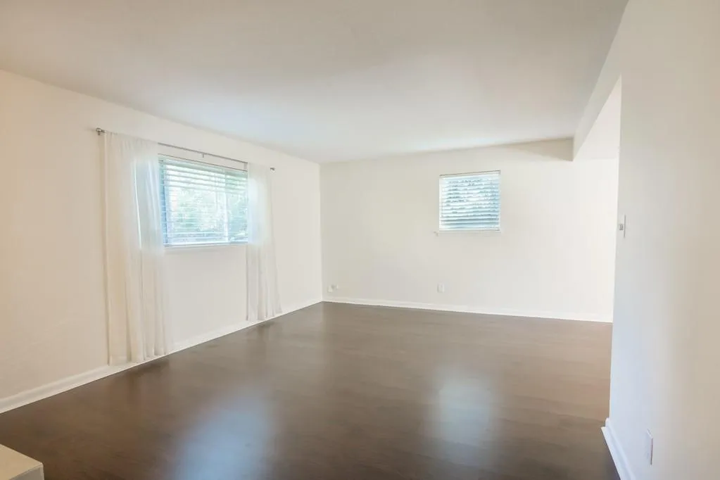 7114 Stonington Drive Ne, Sandy Springs, Georgia 30328, 3 Bedrooms Bedrooms, ,2 BathroomsBathrooms,Residential,Sold,7114 Stonington Drive Ne,6509231
