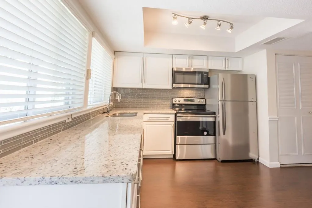 7114 Stonington Drive Ne, Sandy Springs, Georgia 30328, 3 Bedrooms Bedrooms, ,2 BathroomsBathrooms,Residential,Sold,7114 Stonington Drive Ne,6509231