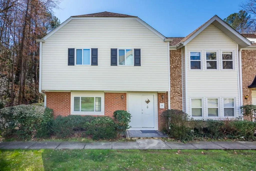 7114 Stonington Drive Ne, Sandy Springs, Georgia 30328, 3 Bedrooms Bedrooms, ,2 BathroomsBathrooms,Residential,Sold,7114 Stonington Drive Ne,6509231