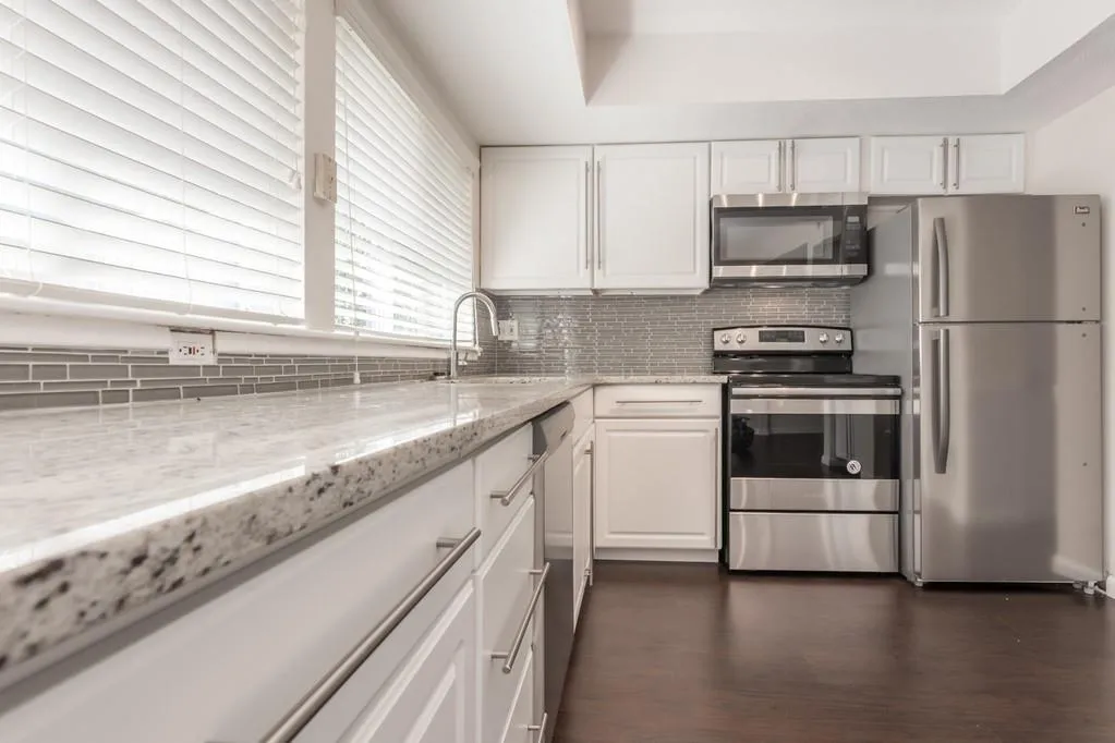 7114 Stonington Drive Ne, Sandy Springs, Georgia 30328, 3 Bedrooms Bedrooms, ,2 BathroomsBathrooms,Residential,Sold,7114 Stonington Drive Ne,6509231