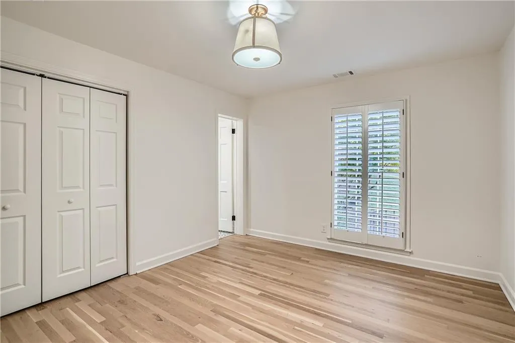 6240 Rivercliffe Drive, Sandy Springs, Georgia 30328, 5 Bedrooms Bedrooms, ,4 BathroomsBathrooms,Residential,Sold,6240 Rivercliffe Drive,7121873