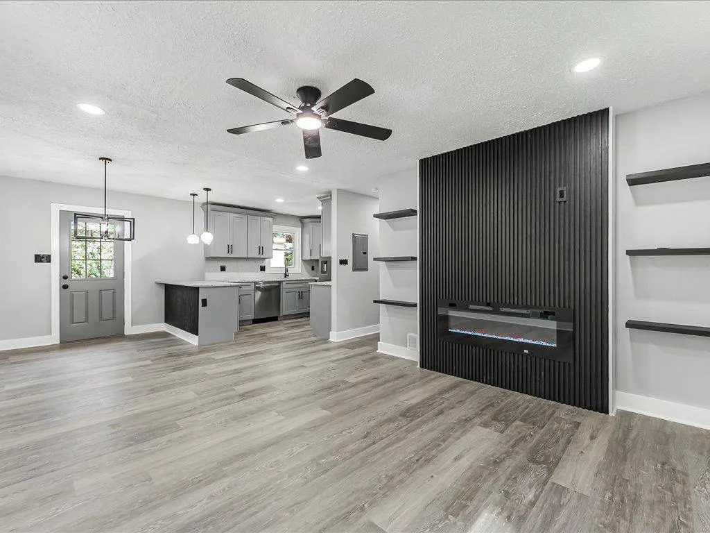 735 S Grand Avenue Nw, Atlanta, Georgia 30318, 3 Bedrooms Bedrooms, ,1 BathroomBathrooms,Residential,For Sale,735 S Grand Avenue Nw,7663590