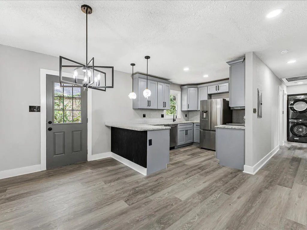 735 S Grand Avenue Nw, Atlanta, Georgia 30318, 3 Bedrooms Bedrooms, ,1 BathroomBathrooms,Residential,For Sale,735 S Grand Avenue Nw,7663590