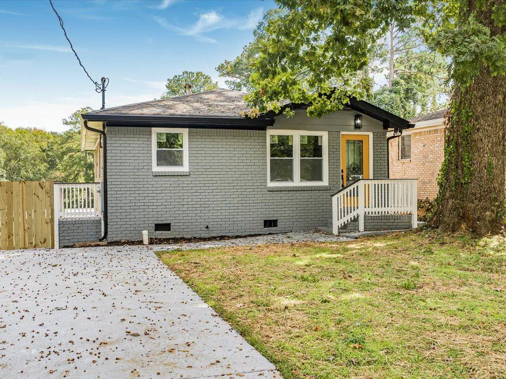 735 S Grand Avenue Nw, Atlanta, Georgia 30318, 3 Bedrooms Bedrooms, ,1 BathroomBathrooms,Residential,For Sale,735 S Grand Avenue Nw,7663590