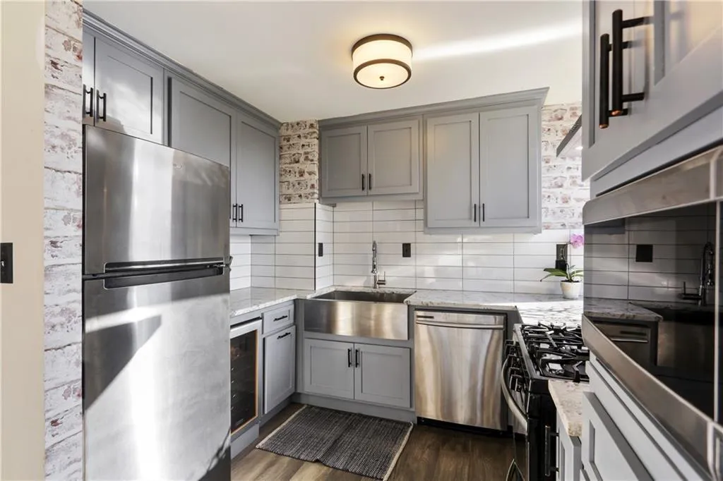2479 Peachtree Road Ne Unit 1216, Atlanta, Georgia 30305, 2 Bedrooms Bedrooms, ,2 BathroomsBathrooms,Residential,Sold,2479 Peachtree Road Ne Unit 1216,6510823