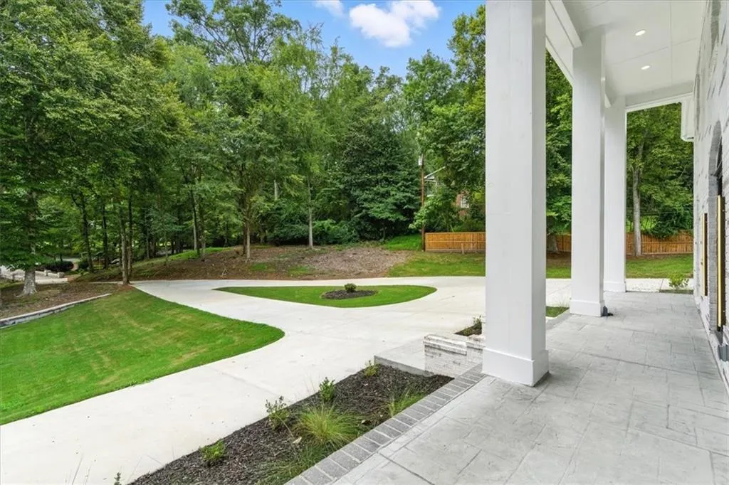 4395 Woodland Brook Drive Se, Atlanta, Georgia 30339, 7 Bedrooms Bedrooms, ,6 BathroomsBathrooms,Residential,For Sale,4395 Woodland Brook Drive Se,7635721