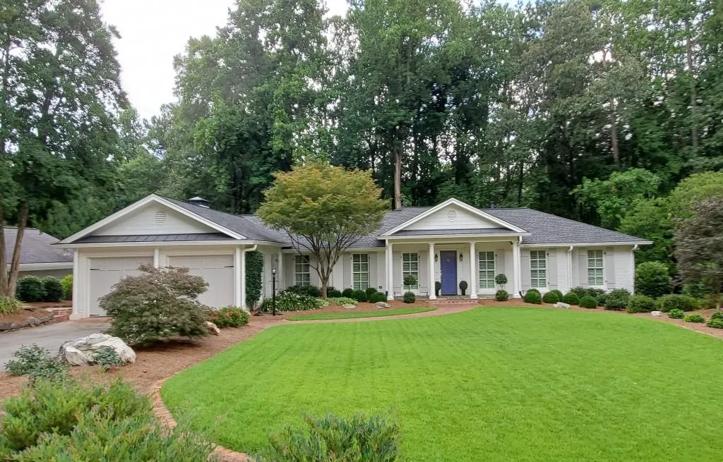 130 Forrest Lake Drive Nw, Atlanta, Georgia 30327, 4 Bedrooms Bedrooms, ,3 BathroomsBathrooms,Residential,Sold,130 Forrest Lake Drive Nw,6765116