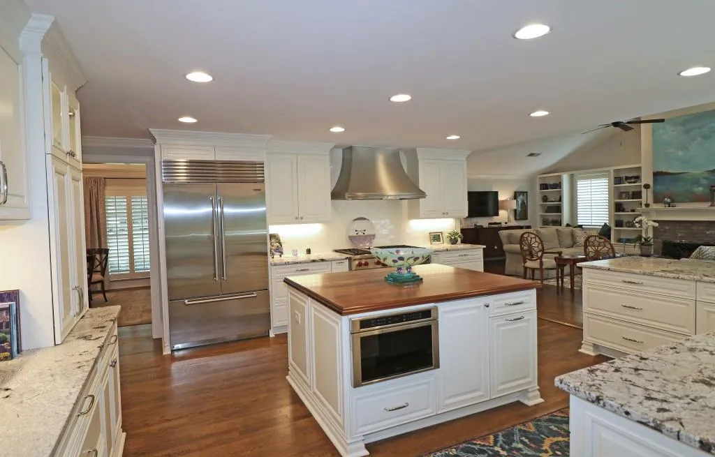 130 Forrest Lake Drive Nw, Atlanta, Georgia 30327, 4 Bedrooms Bedrooms, ,3 BathroomsBathrooms,Residential,Sold,130 Forrest Lake Drive Nw,6765116