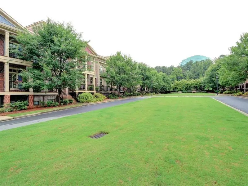 708 Creekgarden Court, Atlanta, Georgia 30339, 4 Bedrooms Bedrooms, ,4 BathroomsBathrooms,Residential,Sold,708 Creekgarden Court,5926109