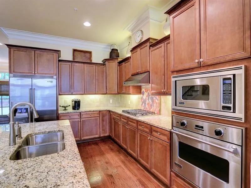 708 Creekgarden Court, Atlanta, Georgia 30339, 4 Bedrooms Bedrooms, ,4 BathroomsBathrooms,Residential,Sold,708 Creekgarden Court,5926109