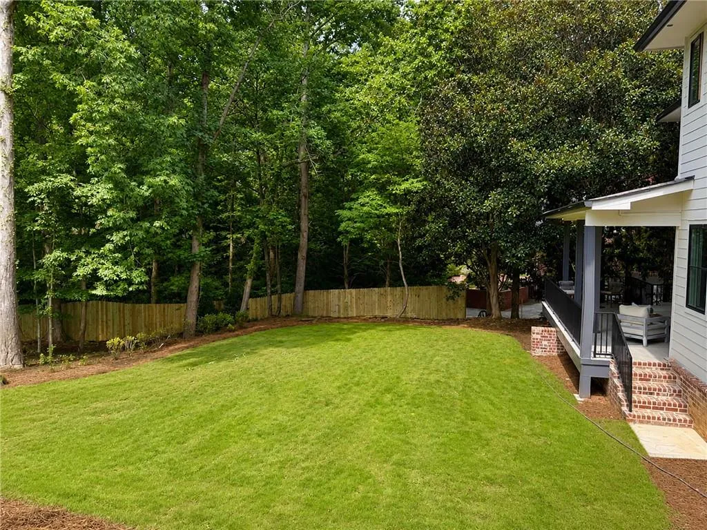 1330 Twelve Oaks Circle Nw, Atlanta, Georgia 30327, 5 Bedrooms Bedrooms, 0 ,4 BathroomsBathrooms,Residential,For Sale,1330 Twelve Oaks Circle Nw,7822873