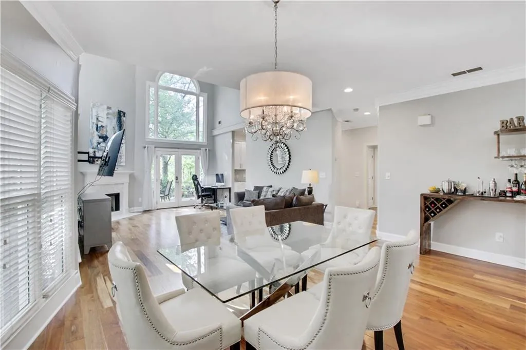 4575 Windsor Park Place, Atlanta, Georgia 30342, 4 Bedrooms Bedrooms, ,2 BathroomsBathrooms,Residential,Sold,4575 Windsor Park Place,6776222