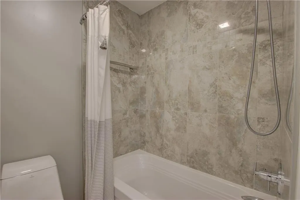 4575 Windsor Park Place, Atlanta, Georgia 30342, 4 Bedrooms Bedrooms, ,2 BathroomsBathrooms,Residential,Sold,4575 Windsor Park Place,6776222
