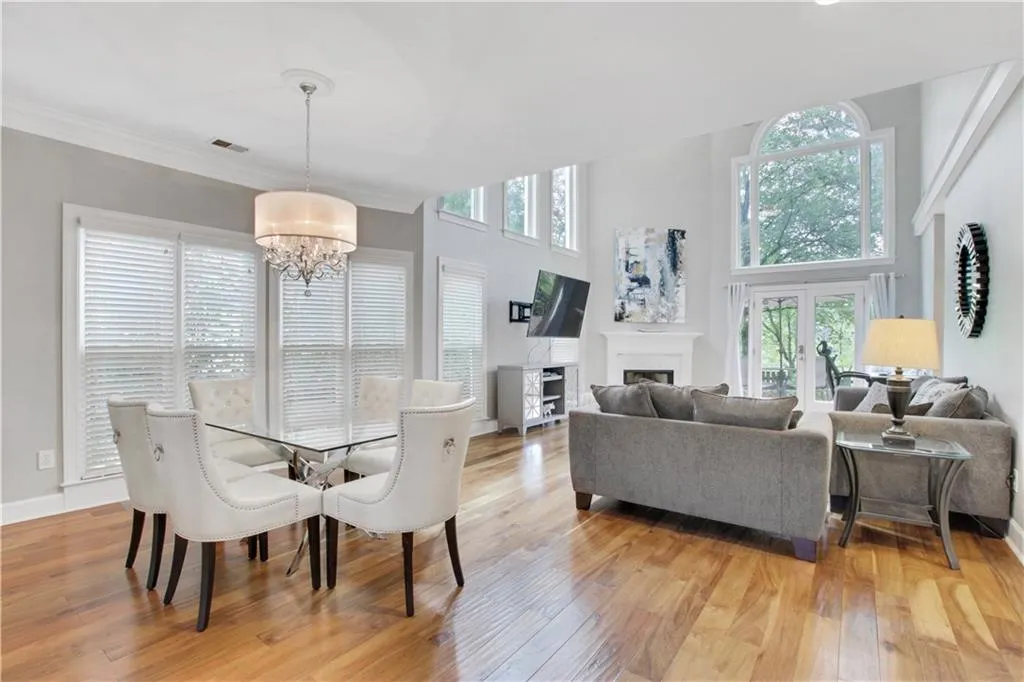 4575 Windsor Park Place, Atlanta, Georgia 30342, 4 Bedrooms Bedrooms, ,2 BathroomsBathrooms,Residential,Sold,4575 Windsor Park Place,6776222