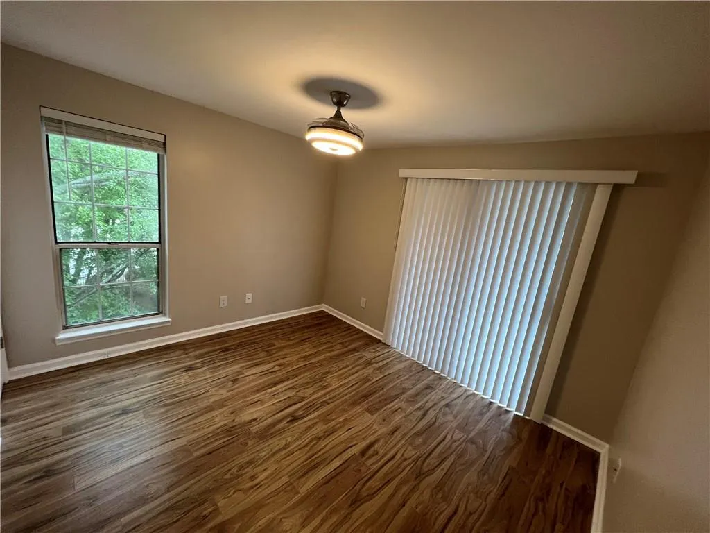 546 Granville Court, Atlanta, Georgia 30328, 1 Bedroom Bedrooms, ,1 BathroomBathrooms,Residential,Sold,546 Granville Court,7208535