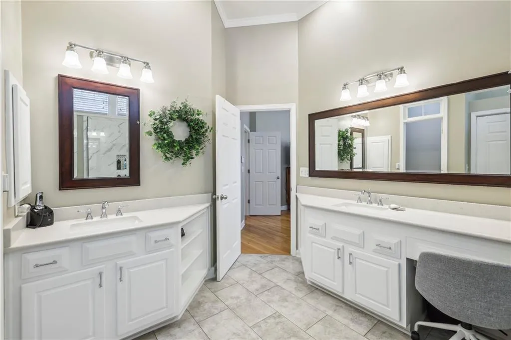 540 Cameron Manor Way, Sandy Springs, Georgia 30328, 4 Bedrooms Bedrooms, ,3 BathroomsBathrooms,Residential,Sold,540 Cameron Manor Way,7267937