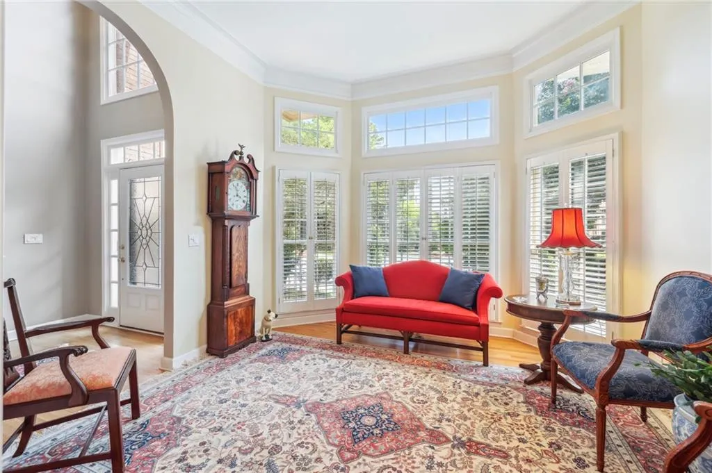 540 Cameron Manor Way, Sandy Springs, Georgia 30328, 4 Bedrooms Bedrooms, ,3 BathroomsBathrooms,Residential,Sold,540 Cameron Manor Way,7267937