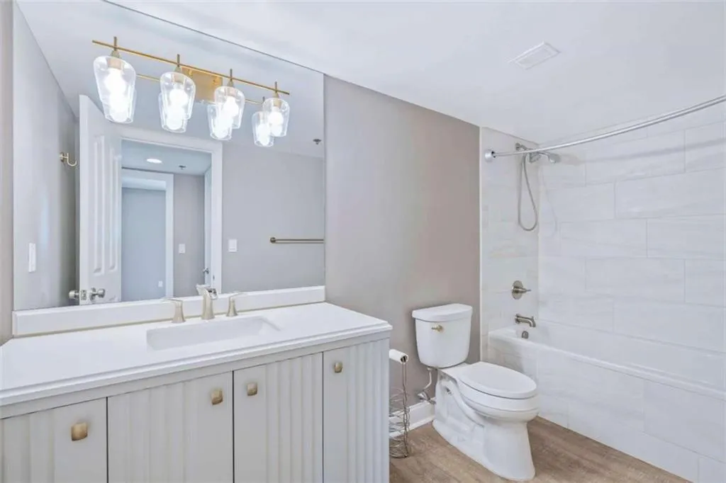 2870 Pharr Court South Unit 2401, Atlanta, Georgia 30305, 2 Bedrooms Bedrooms, 0 ,2 BathroomsBathrooms,Residential,For Sale,2870 Pharr Court South Unit 2401,7731289