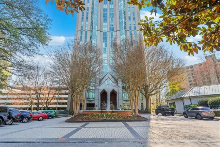 2870 Pharr Court South Unit 2401, Atlanta, Georgia 30305