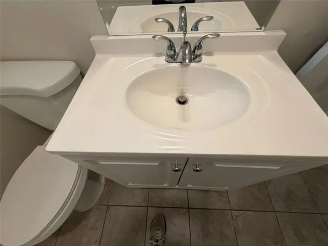 1170