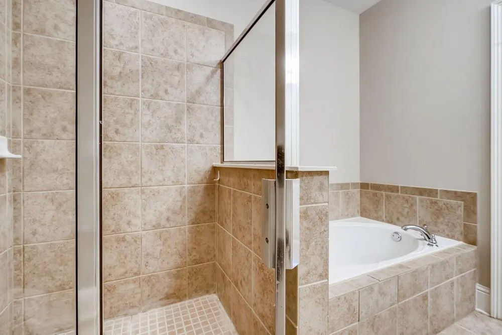 6405 Paulson Place, Sandy Springs, Georgia 30328, 2 Bedrooms Bedrooms, ,2 BathroomsBathrooms,Residential,Sold,6405 Paulson Place,6821466