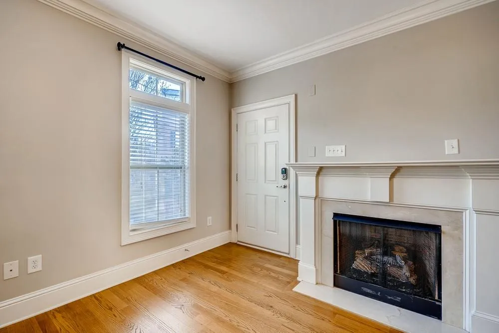 6405 Paulson Place, Sandy Springs, Georgia 30328, 2 Bedrooms Bedrooms, ,2 BathroomsBathrooms,Residential,Sold,6405 Paulson Place,6821466