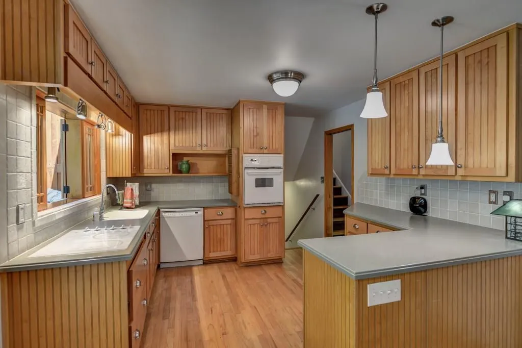 3215 Saybrook Drive Ne, Brookhaven, Georgia 30319, 3 Bedrooms Bedrooms, ,2 BathroomsBathrooms,Residential,Sold,3215 Saybrook Drive Ne,5705685