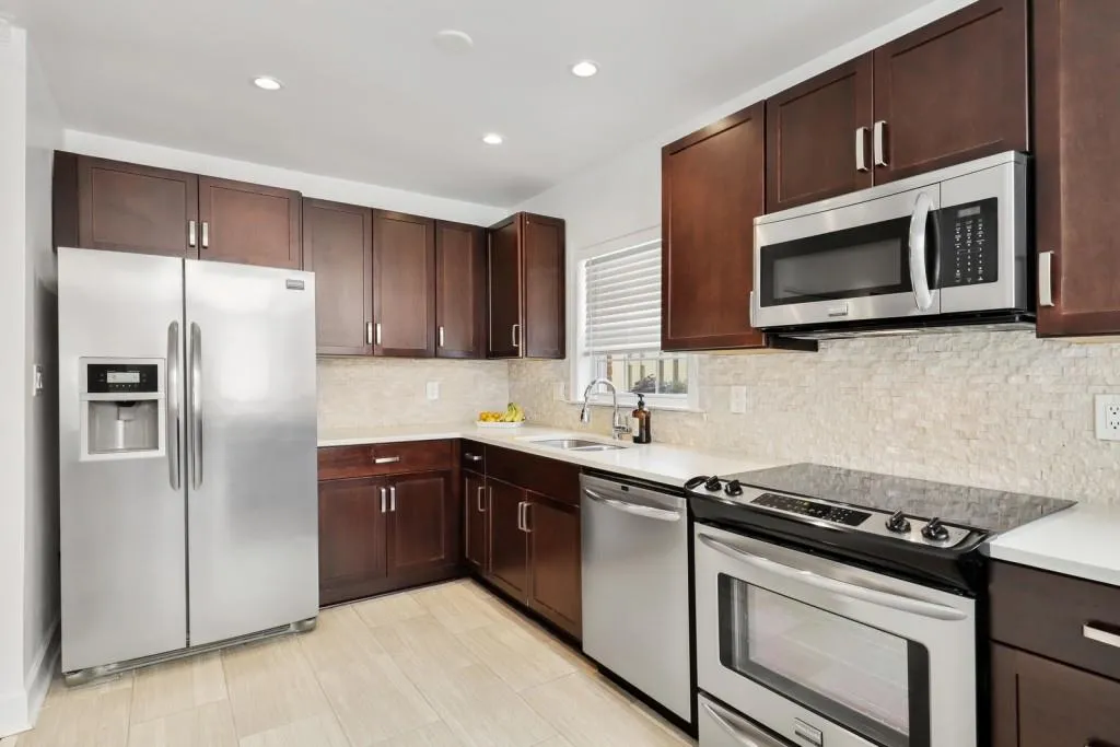 24 Mount Vernon Circle, Atlanta, Georgia 30338, 2 Bedrooms Bedrooms, ,2 BathroomsBathrooms,Residential,Sold,24 Mount Vernon Circle,6989004
