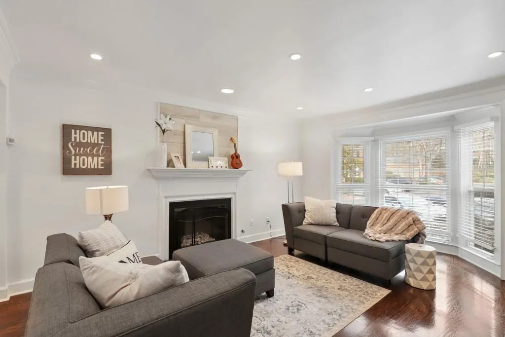 24 Mount Vernon Circle, Atlanta, Georgia 30338, 2 Bedrooms Bedrooms, ,2 BathroomsBathrooms,Residential,Sold,24 Mount Vernon Circle,6989004