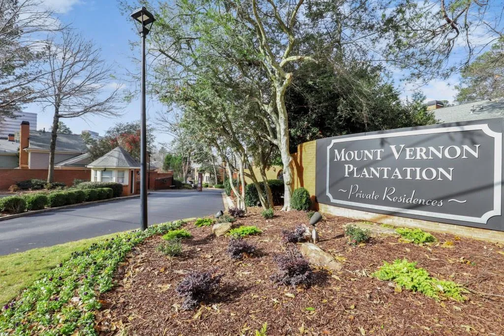 24 Mount Vernon Circle, Atlanta, Georgia 30338, 2 Bedrooms Bedrooms, ,2 BathroomsBathrooms,Residential,Sold,24 Mount Vernon Circle,6989004