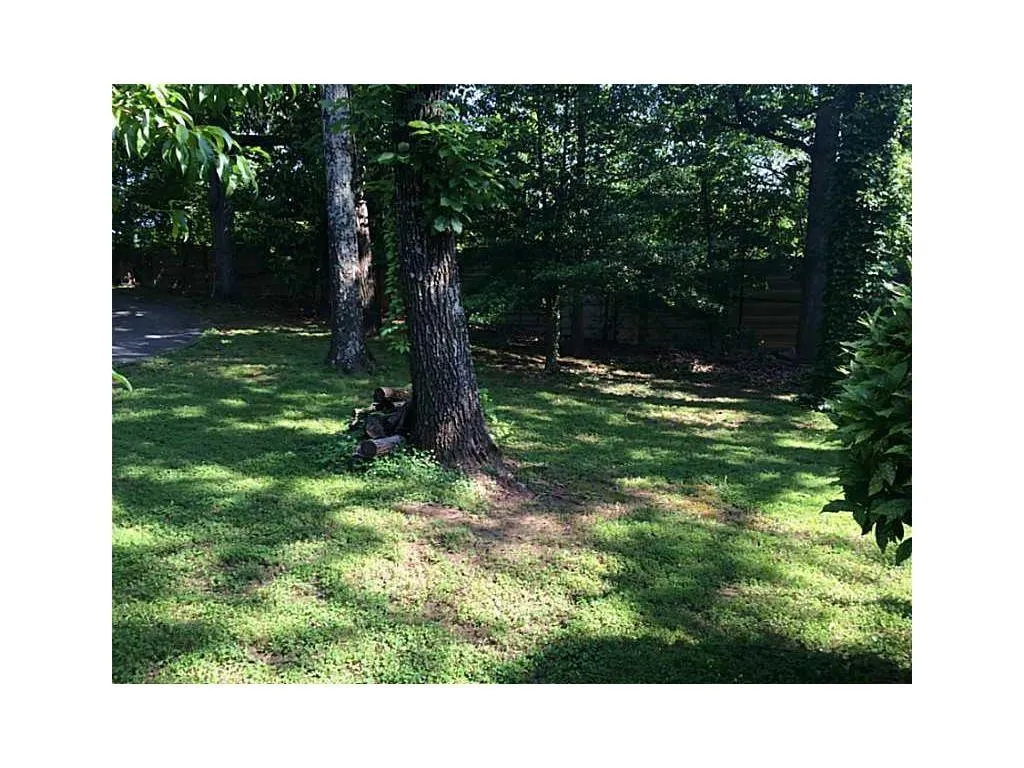 410 Mount Vernon Highway, Sandy Springs, Georgia 30327, 5 Bedrooms Bedrooms, ,4 BathroomsBathrooms,Residential,Sold,410 Mount Vernon Highway,5707795