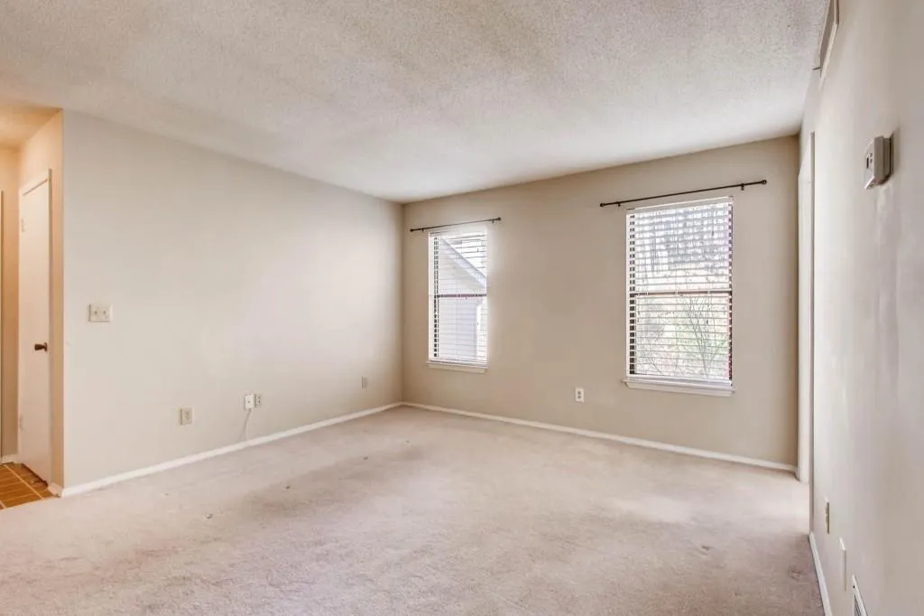 1607 Huntingdon Chase Unit 1607, Sandy Springs, Georgia 30350, 1 Bedroom Bedrooms, ,1 BathroomBathrooms,Residential,Sold,1607 Huntingdon Chase Unit 1607,6525482 1607 Huntingdon Chase Unit 1607, Sandy Springs, Georgia 30350, 1 Bedroom Bedrooms, ,1 BathroomBathrooms,Residential,Sold,1607 Huntingdon Chase Unit 1607,6525482