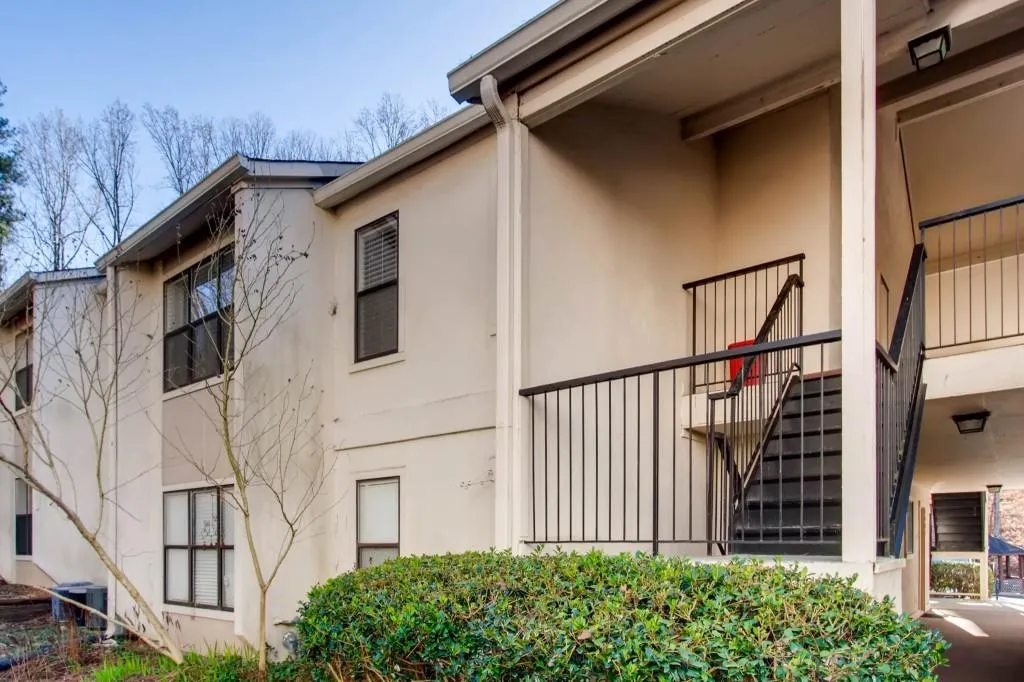 1607 Huntingdon Chase Unit 1607, Sandy Springs, Georgia 30350, 1 Bedroom Bedrooms, ,1 BathroomBathrooms,Residential,Sold,1607 Huntingdon Chase Unit 1607,6525482 1607 Huntingdon Chase Unit 1607, Sandy Springs, Georgia 30350, 1 Bedroom Bedrooms, ,1 BathroomBathrooms,Residential,Sold,1607 Huntingdon Chase Unit 1607,6525482