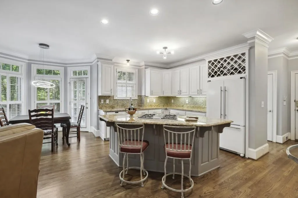 4540 Crestwicke Pointe, Sandy Springs, Georgia 30319, 4 Bedrooms Bedrooms, ,4 BathroomsBathrooms,Residential,Sold,4540 Crestwicke Pointe,7252043