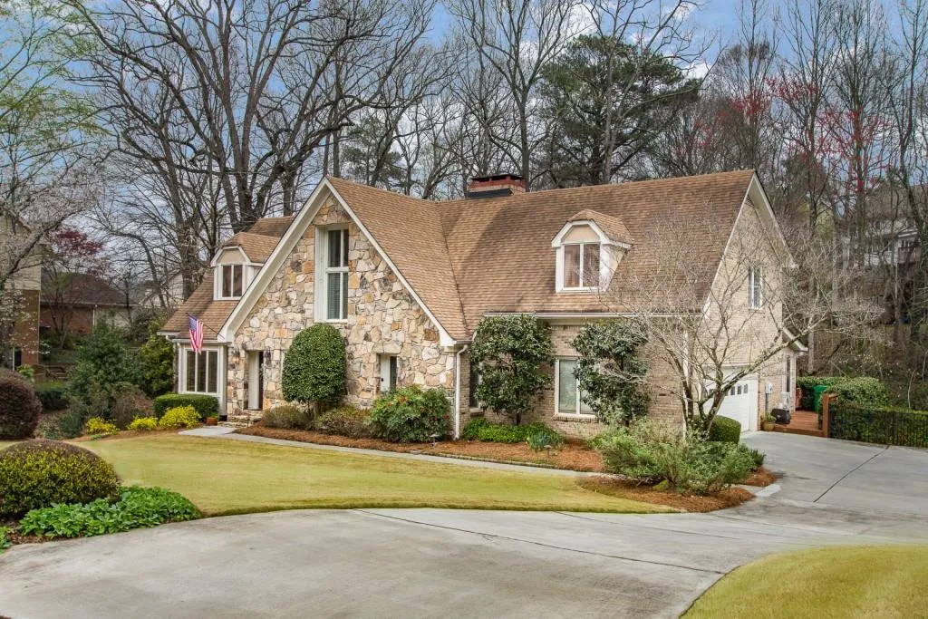 1106 Byrnwyck Road, Brookhaven, Georgia 30319, 5 Bedrooms Bedrooms, ,4 BathroomsBathrooms,Residential,Sold,1106 Byrnwyck Road,5982978