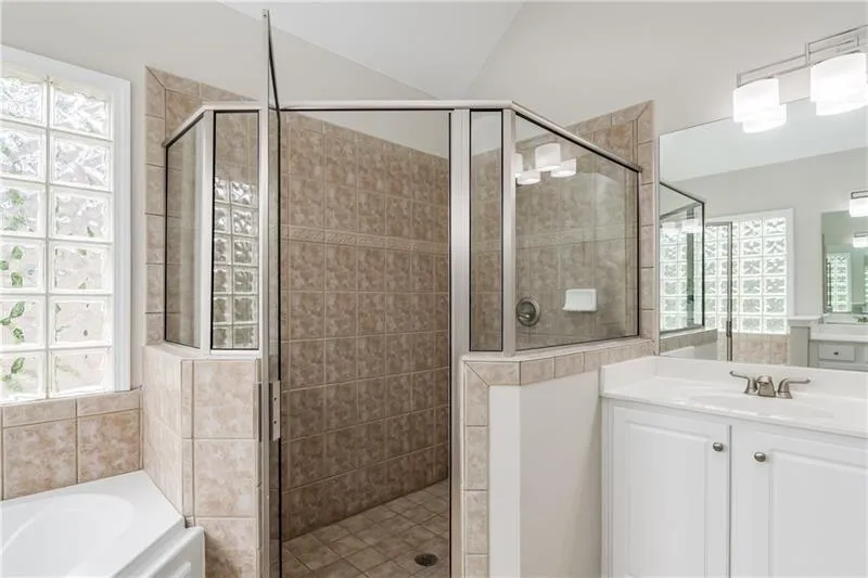 7305 Village Creek Trace, Atlanta, Georgia 30328, 4 Bedrooms Bedrooms, ,3 BathroomsBathrooms,Residential,Sold,7305 Village Creek Trace,6757508