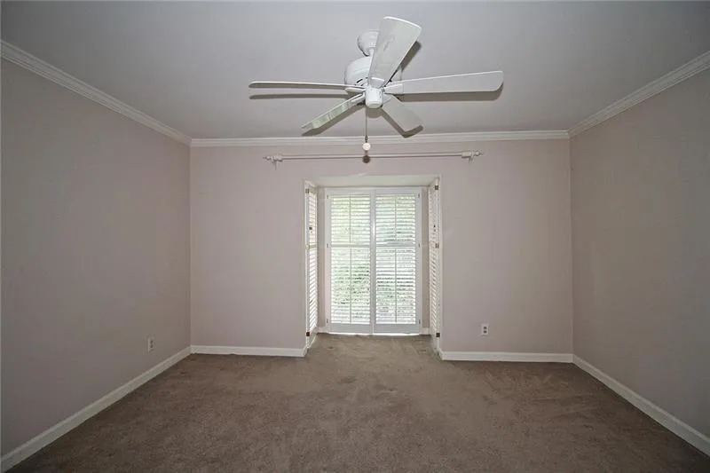 72 Willow Glen, Sandy Springs, Georgia 30342, 3 Bedrooms Bedrooms, ,3 BathroomsBathrooms,Residential,Sold,72 Willow Glen,6762830