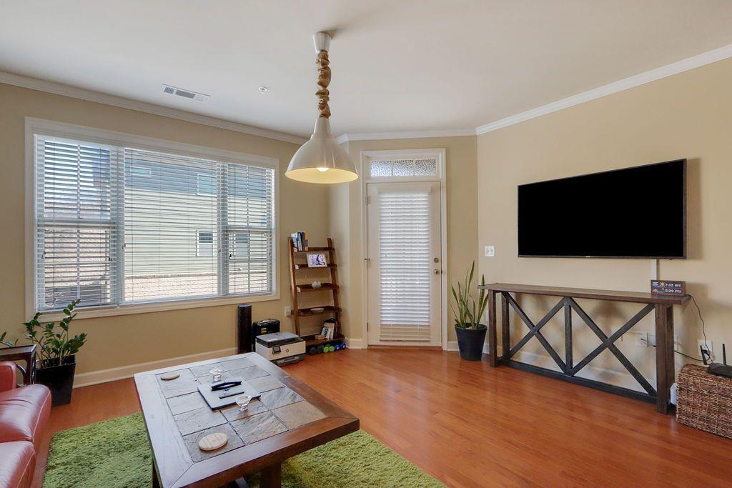 7265 GLISTEN Avenue Unit 122, Atlanta, Georgia 30328, 1 Bedroom Bedrooms, ,1 BathroomBathrooms,Residential,Sold,7265 GLISTEN Avenue Unit 122,7312877