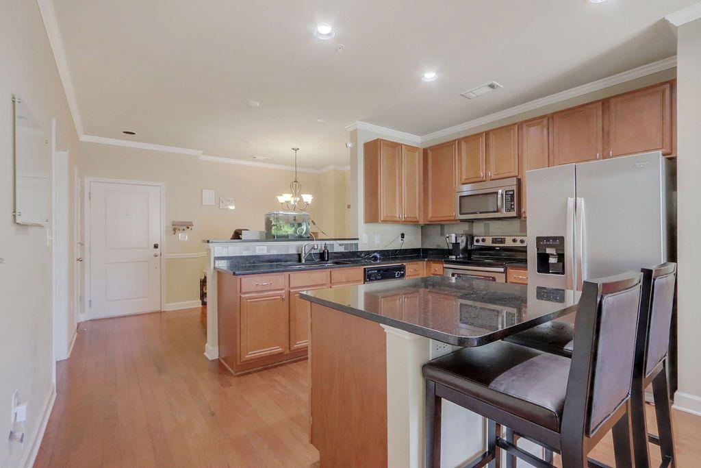 7265 GLISTEN Avenue Unit 122, Atlanta, Georgia 30328, 1 Bedroom Bedrooms, ,1 BathroomBathrooms,Residential,Sold,7265 GLISTEN Avenue Unit 122,7312877