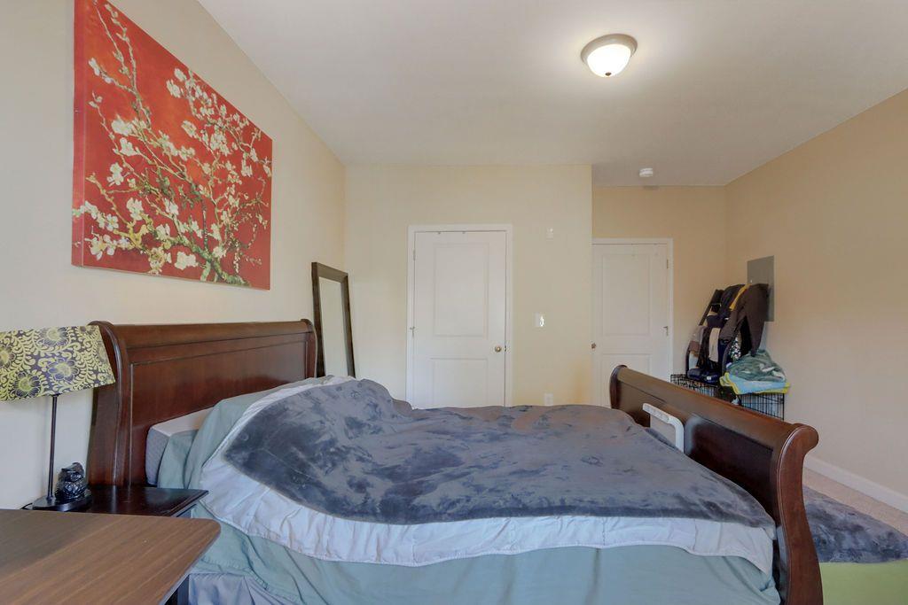 7265 GLISTEN Avenue Unit 122, Atlanta, Georgia 30328, 1 Bedroom Bedrooms, ,1 BathroomBathrooms,Residential,Sold,7265 GLISTEN Avenue Unit 122,7312877