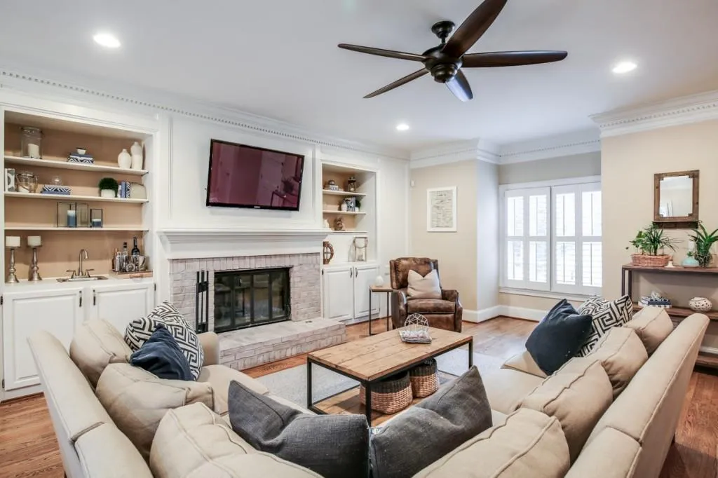 5364 Greenland Road, Atlanta, Georgia 30342, 4 Bedrooms Bedrooms, ,3 BathroomsBathrooms,Residential,Sold,5364 Greenland Road,5983676