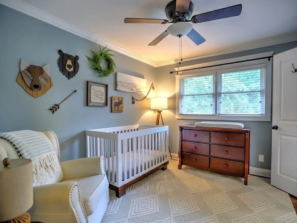 335 Brook Drive, Atlanta, Georgia 30328, 3 Bedrooms Bedrooms, ,2 BathroomsBathrooms,Residential,Sold,335 Brook Drive,6935653