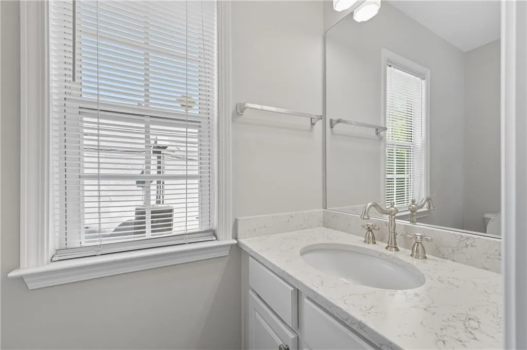 5061 Bright Hampton Drive Se, Atlanta, Georgia 30339, 3 Bedrooms Bedrooms, ,2 BathroomsBathrooms,Residential,For Sale,5061 Bright Hampton Drive Se,7655923