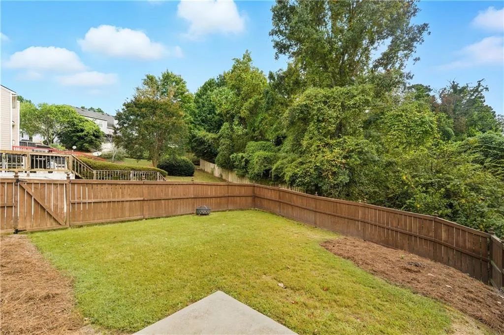 5061 Bright Hampton Drive Se, Atlanta, Georgia 30339, 3 Bedrooms Bedrooms, ,2 BathroomsBathrooms,Residential,For Sale,5061 Bright Hampton Drive Se,7655923