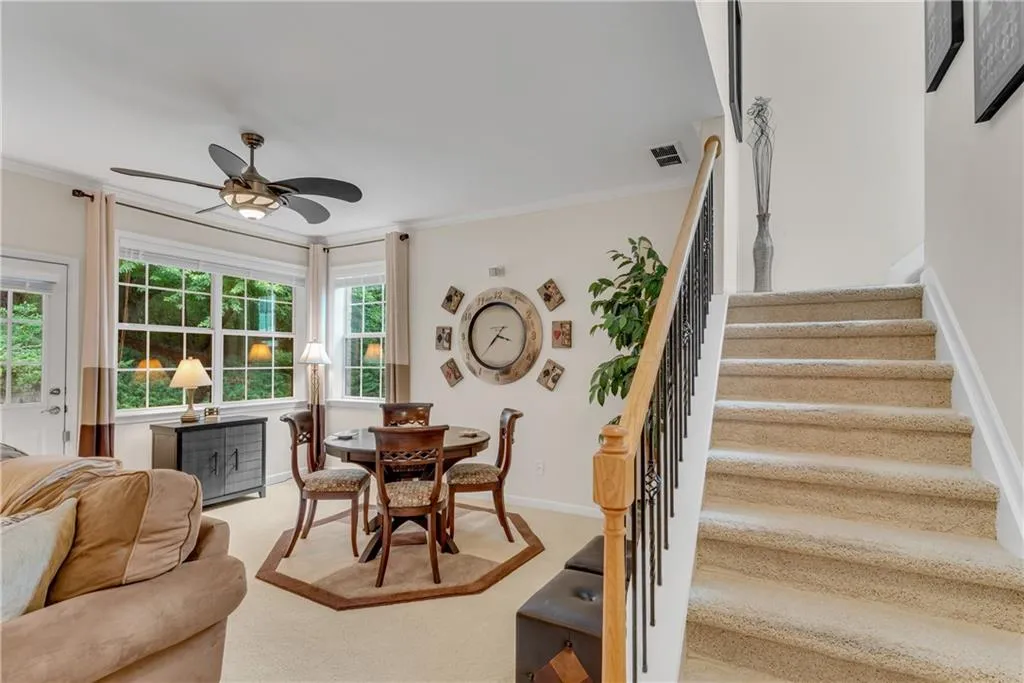 3733 Chattahoochee Summit Drive Se Unit 7, Atlanta, Georgia 30339, 3 Bedrooms Bedrooms, ,2 BathroomsBathrooms,Residential,For Sale,3733 Chattahoochee Summit Drive Se Unit 7,7604825