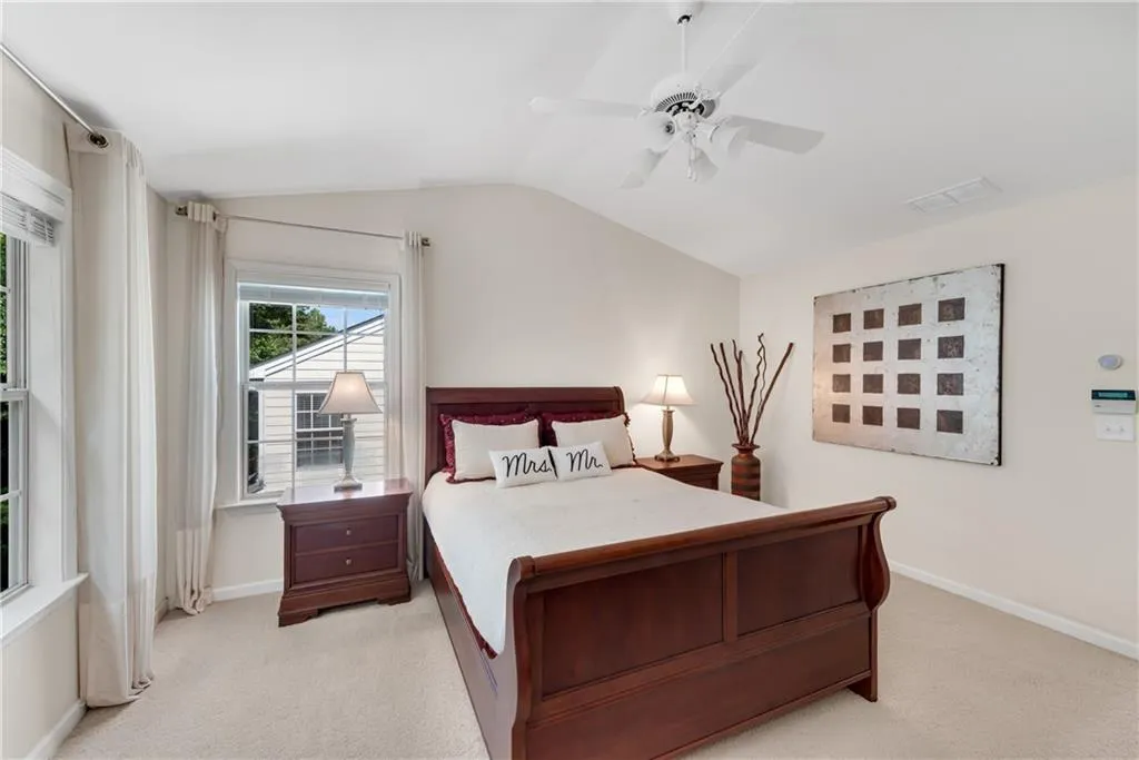 3733 Chattahoochee Summit Drive Se Unit 7, Atlanta, Georgia 30339, 3 Bedrooms Bedrooms, ,2 BathroomsBathrooms,Residential,For Sale,3733 Chattahoochee Summit Drive Se Unit 7,7604825