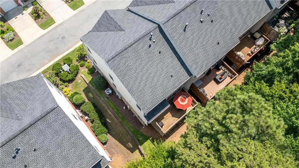 3733 Chattahoochee Summit Drive Se Unit 7, Atlanta, Georgia 30339, 3 Bedrooms Bedrooms, ,2 BathroomsBathrooms,Residential,For Sale,3733 Chattahoochee Summit Drive Se Unit 7,7604825