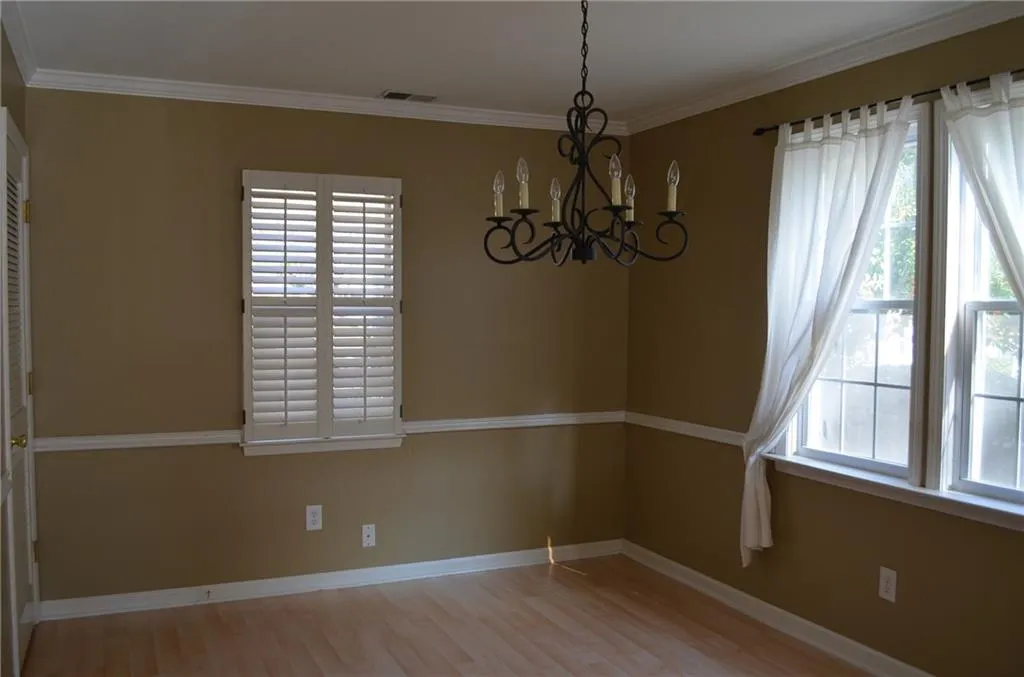 1177 Haven Brook Lane Ne, Brookhaven, Georgia 30319, 2 Bedrooms Bedrooms, ,2 BathroomsBathrooms,Residential,Sold,1177 Haven Brook Lane Ne,5787241